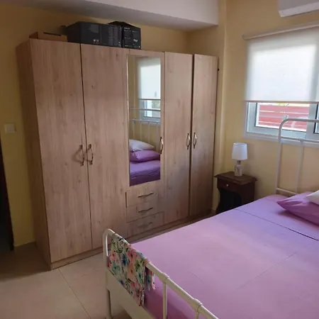 Carolyn Is A Luxury 4-bedroom With Private Pool In Villa *