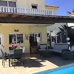 Carolyn Is A Luxury 4-bedroom With Private Pool In Villa *