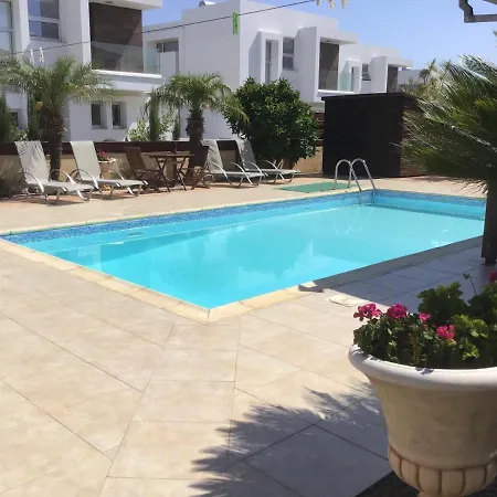 Carolyn Is A Luxury 4-bedroom With Private Pool In Villa