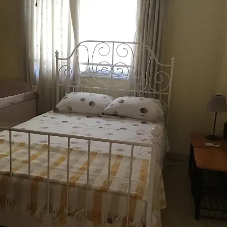 Carolyn Is A Luxury 4-bedroom With Private Pool In *