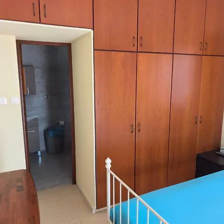 Carolyn Is A Luxury 4-bedroom With Private Pool In