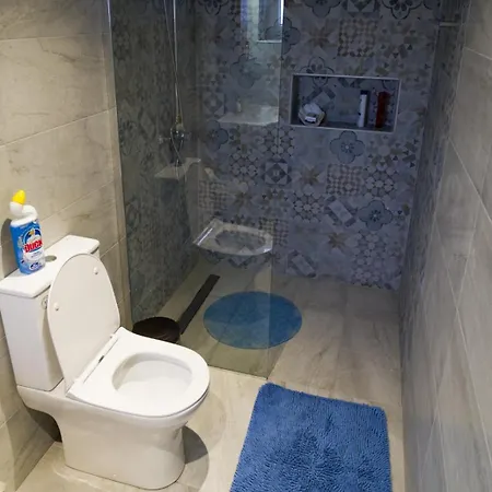 Carolyn Is A Luxury 4-bedroom With Private Pool In Villa Aya Napa