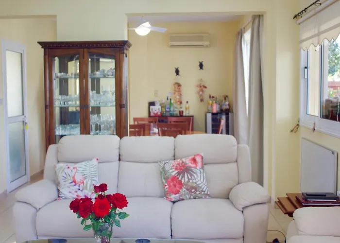 Villa Carolyn Is A Luxury 4-bedroom With Private Pool In Agia Napa