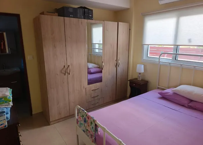 Carolyn Is A Luxury 4-bedroom With Private Pool In Villa *