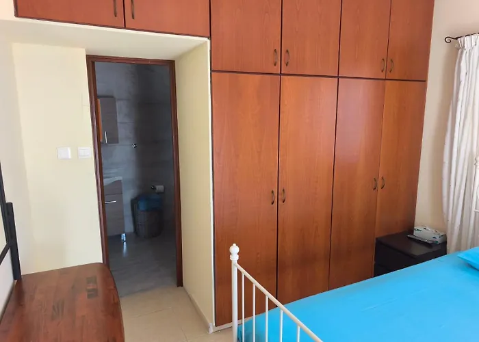 Carolyn Is A Luxury 4-bedroom With Private Pool In